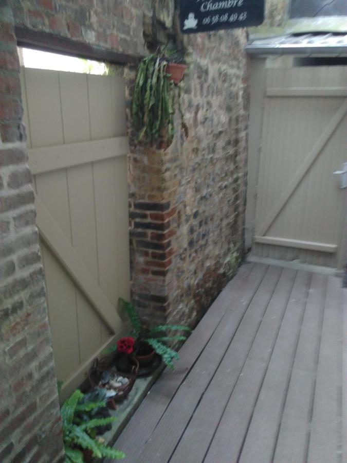 Gite Les Grenouilles Honfleur Buitenkant foto